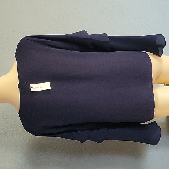 Elegant Navy Ruffle Sleeve Top - Picture 5 of 7